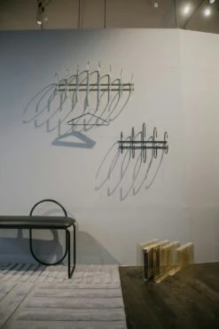 AYTM Moveo Kapstok Met 8 Haken, Goud -Meubelwinkel aytm moveo kapstok met 8 haken 9 1