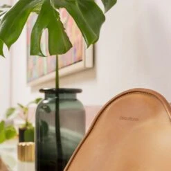 Le Bat Armchair, Brass/Cognac -Meubelwinkel decotique le bat armchair 17