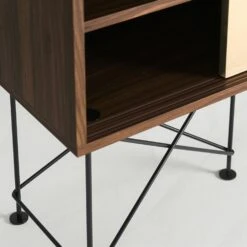 Vogue Media Furniture 180H, Walnut/1W2B/Black -Meubelwinkel decotique vogue media furniture 180 two brass doors frame 285