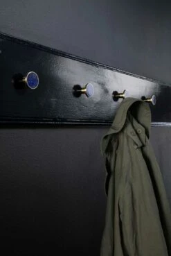 Ferm LIVING Stone Hook Small, Black Marble -Meubelwinkel ferm living stone hook small 18