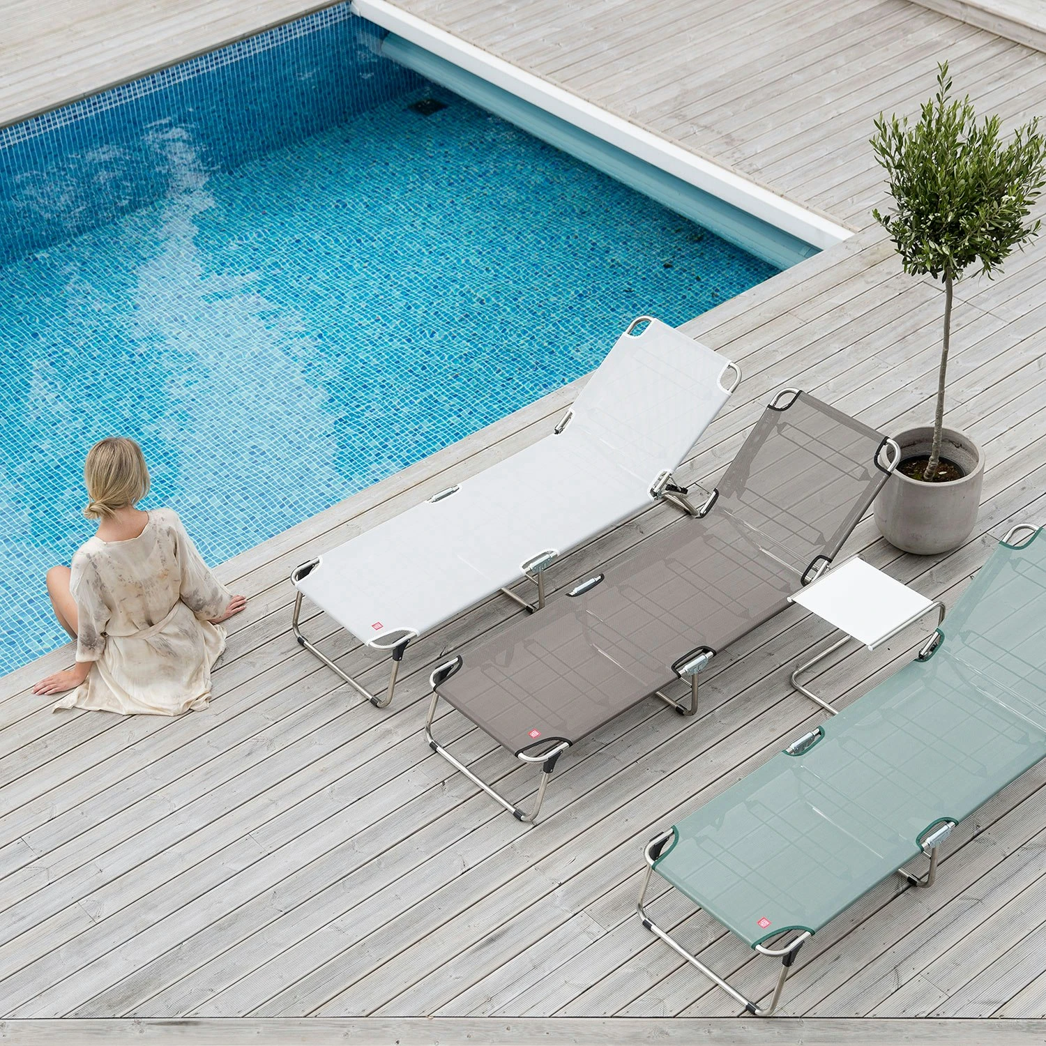 FIAM Club Bijzettafel, Wit 4 FIAM Club Bijzettafel, Wit - Afbeelding 2