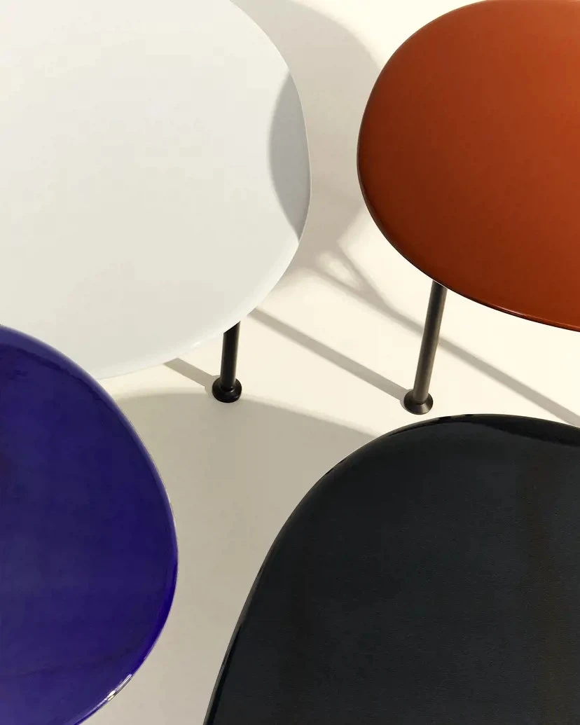 Gubi Carmel Salontafel 75x75 Cm, Semi Matt Clam White 5 Gubi Carmel Salontafel 75x75 Cm, Semi Matt Clam White - Afbeelding 3