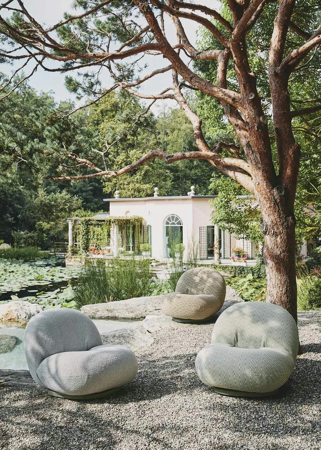 Gubi Pacha Outdoor Loungestoel, Dedar Chevron Outdoor Fr 008, Mosgroene Voet 7 Gubi Pacha Outdoor Loungestoel, Dedar Chevron Outdoor Fr 008, Mosgroene Voet - Afbeelding 5