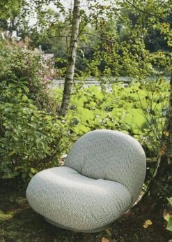 Gubi Pacha Outdoor Loungestoel, Dedar Chevron Outdoor Fr 008, Mosgroene Voet 13 Gubi Pacha Outdoor Loungestoel, Dedar Chevron Outdoor Fr 008, Mosgroene Voet -Meubelwinkel gubi pacha outdoor loungestoel 13