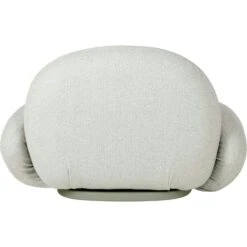 Gubi Pacha Outdoor Loungestoel Met Armleuning, Dedar Libera 003, Mosgroene Voet -Meubelwinkel gubi pacha outdoor loungestoel met armleuning 1