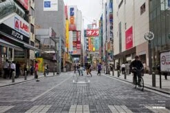 Kartell Louis Ghost Stoel, Kristal -Meubelwinkel kartell louis ghost stoel 13