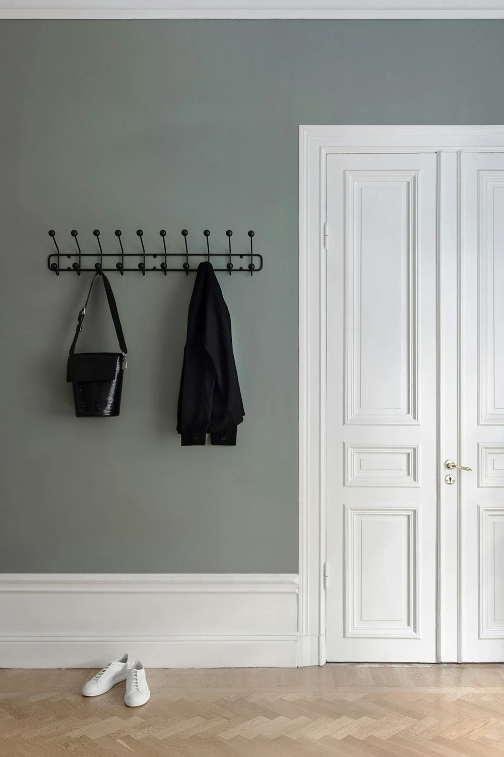 Maze Bill Horizontal Hanger L, Zwart 4 Maze Bill Horizontal Hanger L, Zwart - Afbeelding 2