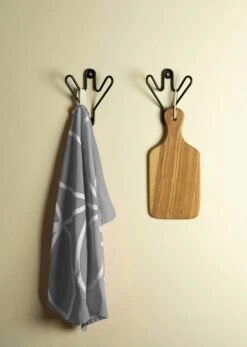 Maze Buddy Hook, Black -Meubelwinkel maze buddy haak 16