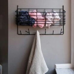 Maze Mitten Plankopslag/Haken, Wit 7 Maze Mitten Plankopslag/Haken, Wit -Meubelwinkel maze mitten shelf storage hooks 8