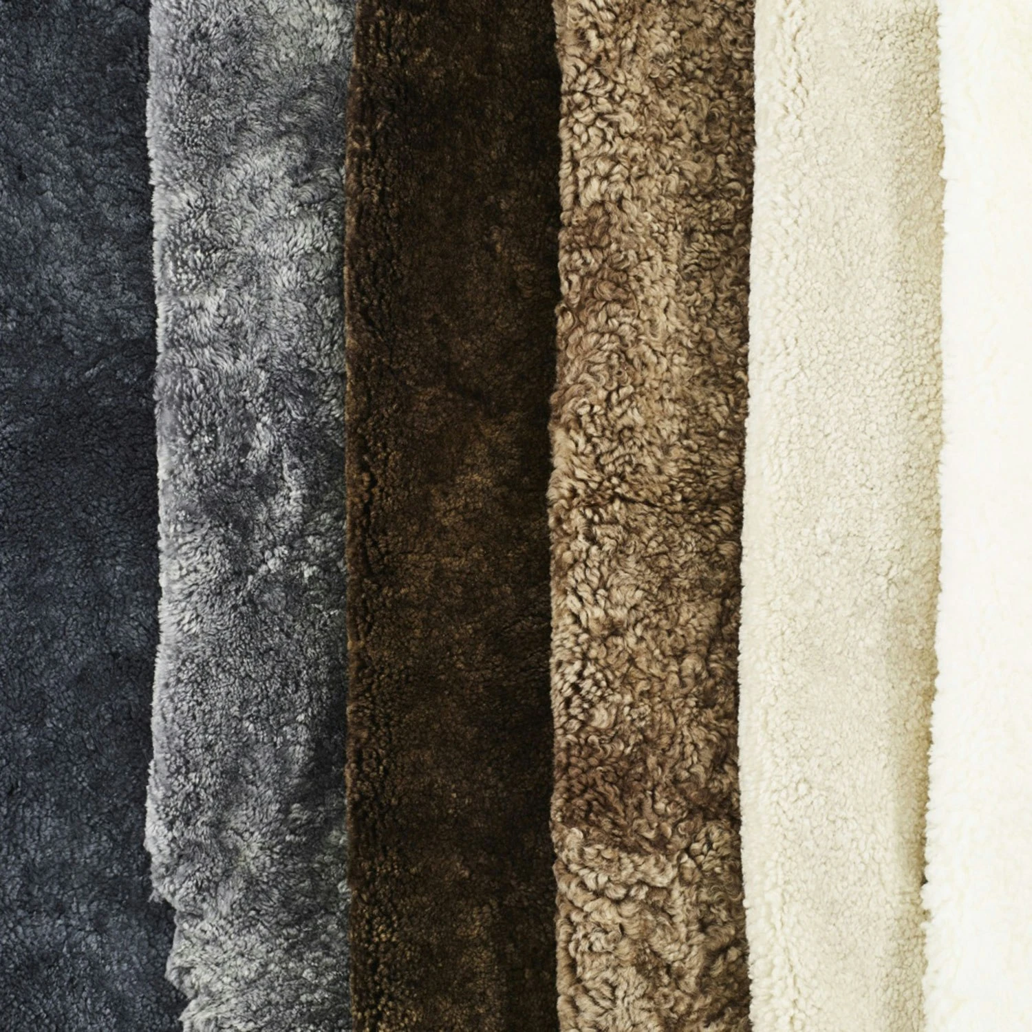 Swedese Lamino Stool Sheepskin/Oak, Scandinavian Grey 8 Swedese Lamino Stool Sheepskin/Oak, Scandinavian Grey - Afbeelding 6