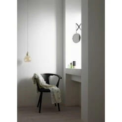 &Tradition In Between Stoel Sk2, Zwart Gelakt Eiken / Fiord 191 -Meubelwinkel tradition in between stoel sk2 22